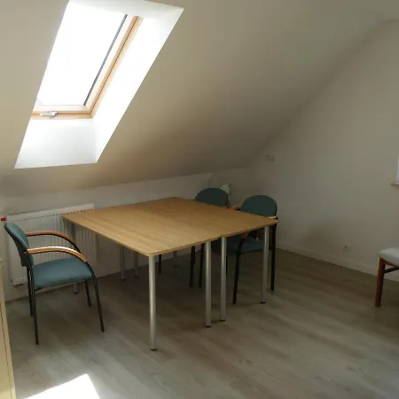 Casa de Férias Dom W Okolicach Warszawy Stare Babice